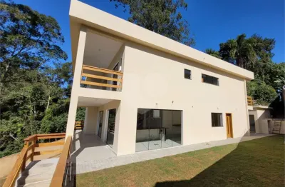 Casa em condomínio fechado com 4 quartos à venda na Doutor Arthur Andrade Filho, Caraguatá, Mairiporã