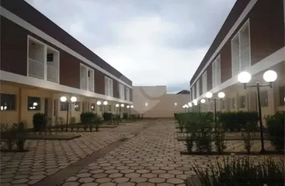 Casa em condomínio fechado com 2 quartos à venda na Rua Nicolau Batanero Campos, Freguesia do Ó, São Paulo