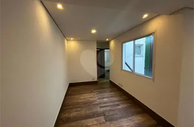 Apartamento com 2 quartos à venda na Rua João Pinheiro Guimarães, 332, Guaianases, São Paulo