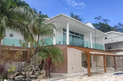 Casa em condomínio fechado com 4 quartos para alugar na Serra da Cantareira, Mairiporã 