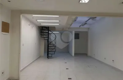 Casa comercial para alugar na Rua Aluísio Azevedo, 184, Santana, São Paulo