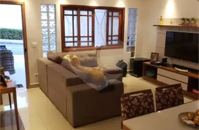 Terreno em condomínio fechado à venda na Vila Mazzei, São Paulo 