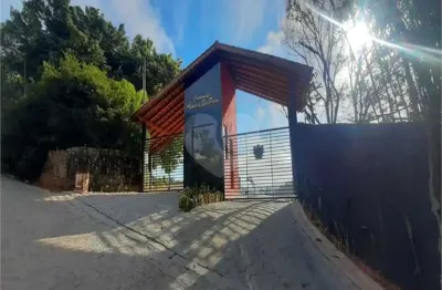 Terreno em condomínio fechado à venda na Serra da Cantareira, Mairiporã 