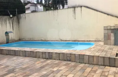 Condomínio com 3 quartos à venda em conjunto residencial santa terezinha - sp