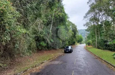 Terreno em condomínio fechado à venda no Caraguatá, Mairiporã 