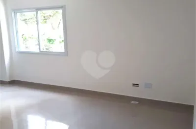 Terreno em condomínio fechado à venda em Santana, São Paulo 