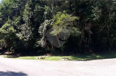Terreno em condomínio fechado à venda na Serra da Cantareira, Mairiporã 