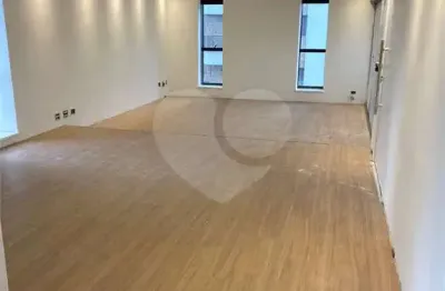 Apartamento com 4 quartos à venda na Rua Voluntários da Pátria, 2888, Santana, São Paulo