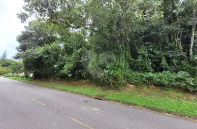 Terreno em condomínio fechado à venda na Serra da Cantareira, Mairiporã 