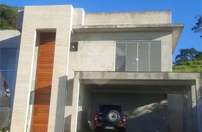 Terreno em condomínio fechado à venda na Serra da Cantareira, Mairiporã 