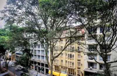 Apartamento com 3 quartos à venda na Avenida Vieira de Carvalho, 141, Centro, São Paulo
