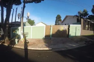Casa com 3 quartos à venda na Rua Domingos De Morais, 97, Centro, Marialva