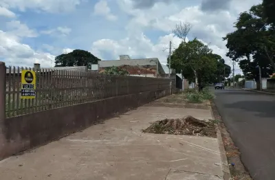 Terreno à venda na Rua Pioneiro Carlos Poppi, Jardim da Glória, Maringá