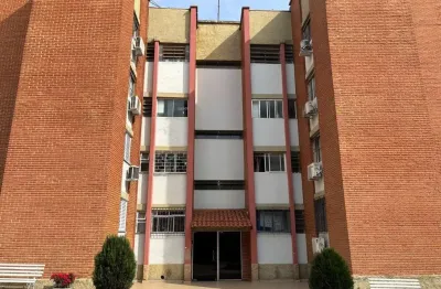 Apartamento com 3 quartos para alugar na Rua Paranaguá, 565, Zona 07, Maringá