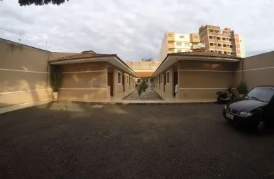 Kitnet / Stúdio para alugar na Rua Mandaguari, 805, Zona 07, Maringá