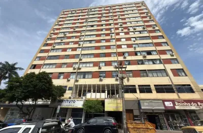 Ótimo apartamento para locação no centro de maringá 
edifício maria tereza