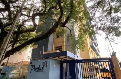 Apartamento com 2 quartos para alugar na Rua Rui Barbosa, 640, Zona 07, Maringá