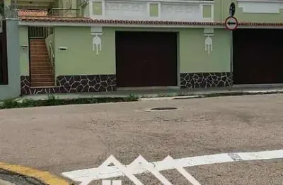 Casa com 3 quartos à venda na Rua Santa Maria, 97, Ponte de São João, Jundiaí, 208 m2 por R$ 780.000