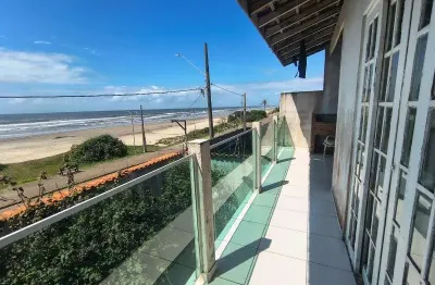 Imperdível: casa à venda em itanhaém-sp, suarão! 4 quartos, 1 suíte, 2 salas, 2 banheiros, 3 vagas. área de 155,00 m². venha conferir!