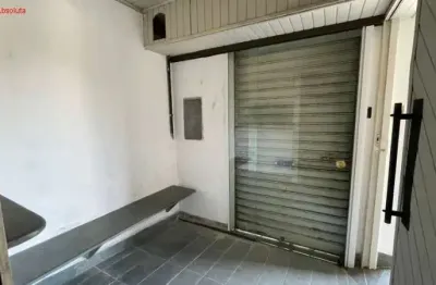 Excelente oportunidade de locação de ponto comercial próximo ao centro em itanhaém-sp.