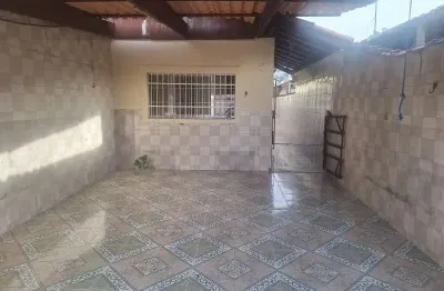 Oportunidade por r$280.000,00 em itanhaem - 2 dormitorios sendo 1 suite, area de lazer, região residencial.