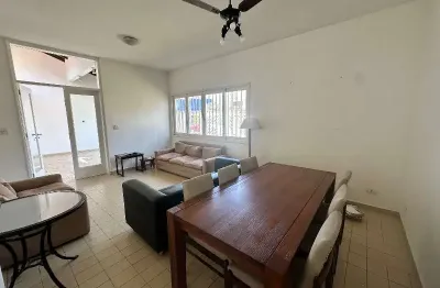 Casa comercial com 2 salas para alugar no Centro, Itanhaém 