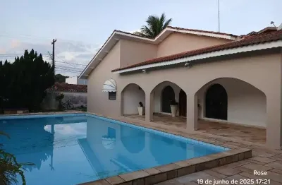 Casa com 4 quartos à venda no Balneário Stella Maris, Peruíbe , 335 m2 por R$ 950.000