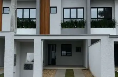 Casa com 3 quartos à venda no Bom Retiro, Joinville 