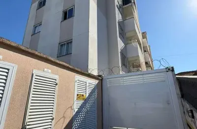 Apartamento à venda em joinville-sc, nova brasília - 2 quartos, 2 salas, 1 banheiro, 1 vaga, 60,77m²!
