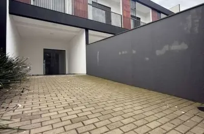 Imperdível oportunidade: casa à venda em joinville-sc, no bairro iririú, 3 quartos, 1 suíte, 2 salas, 1 banheiro, 2 vagas, 108m². confira já!