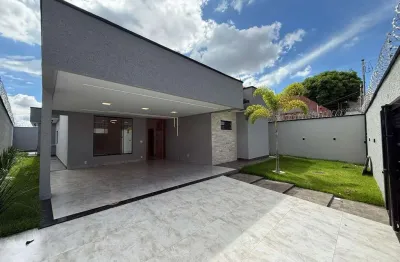 Casa térrea 3 suítes, área gourmet e piscina aquecida