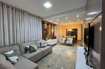 Casa em condomínio fechado com 3 quartos à venda na Rua X 18, 10, Sítios Santa Luzia, Aparecida de Goiânia