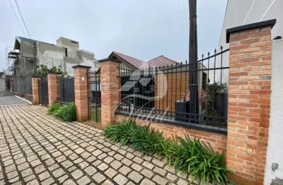 Casa com 2 quartos para alugar na Rua Pedro Álvares Cabral, Nova Rússia, Ponta Grossa