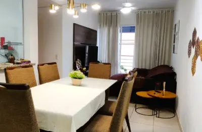 Apartamento 68m² com 2 Dormitórios sendo 1 Suíte, 2 Vagas Cobertas e Completo com Armários à Venda – Jardim Botânico, Ribeirão Preto