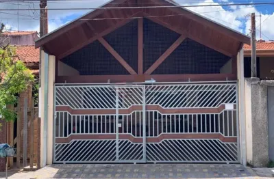 Casa com 2 quartos à venda na Rua Doutor José de Moura Resende, 496, Vera Cruz, Caçapava