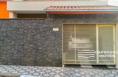 Casa com 3 quartos à venda na Rua Doutor José de Oliveira Moura, 246, Vila Resende, Caçapava