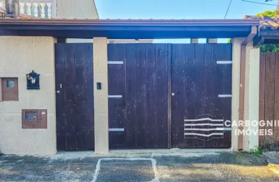 Casa com 3 quartos para alugar na Rua Joaquim Rafael de Araújo, 181, Vila Naly, Caçapava