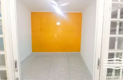 Ponto comercial com 3 salas para alugar na Praça da Bandeira, 51, Centro, Caçapava