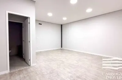 Sala comercial com 1 sala para alugar na Rua Prudente de Moraes, 285 e 287, Centro, Caçapava