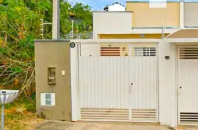 Casa com 3 quartos à venda na Rua Miledy Santos Ferreti, 94, Parque Residencial Santo André, Caçapava