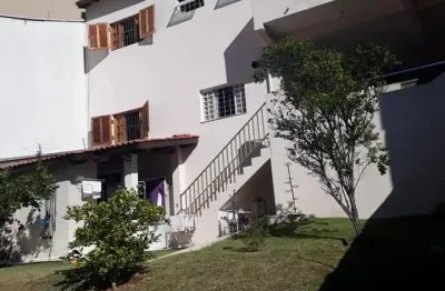 Residencial das ilhas sobrado com 3 dormitórios em excelente localização