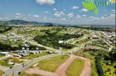 Villa verde terreno com 149 m2 e ótima topografia, no alto vista linda