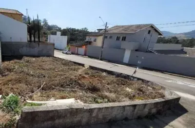 Terreno à venda na Rua Tucunaré, Residencial dos Lagos, Bragança Paulista