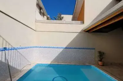 Euroville 1 casa com piscina, 3 suítes e 8 vagas em bragança paulista