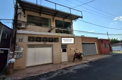 Vendo casa no lírio do valle com 3 andares/ 2 casas independente/galpão/kitnet