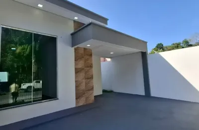 Vendo linda casa no bosque das palmas, 3 quartos, ponta negra