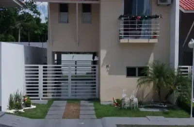 Casa duplex cond. villa de sevilha – mobiliado, 03 suítes, quintal, sala ampla 2 ambientes....