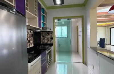 Cond. aquarelle – semimobiliado, com 3 quartos sendo 1 suíte, cozinha, varanda.