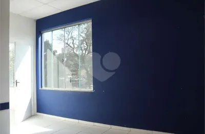 Sala comercial para alugar na Rua São Teodoro, 1410, Itaquera, São Paulo