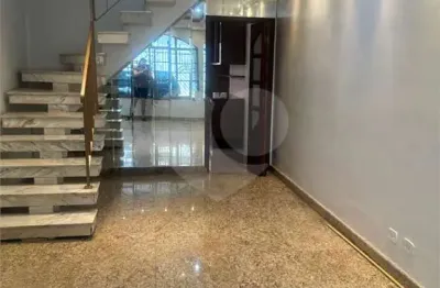 Casa com 3 quartos para alugar na Rua Jerônimo Coelho, 451, Vila Formosa, São Paulo